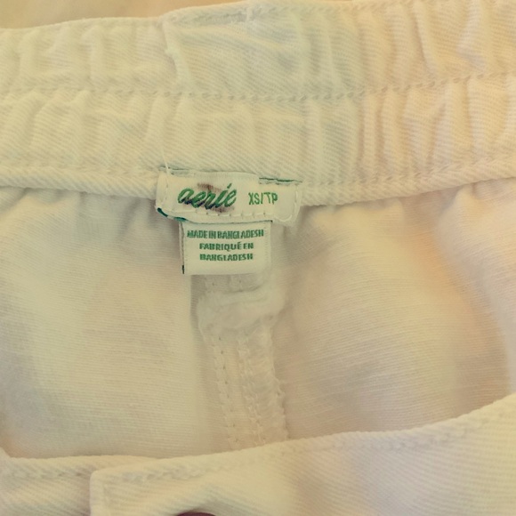 Aerie Denim Jeans Shorts White Raw Hem Elastic Waist In Back Size XS - Picture 6 of 8